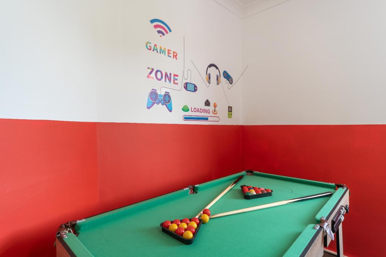 קינגסטון אפון הול Aseda 4 Bedroom Private Parking, Game Zone -Pool Table, Garden Home מראה חיצוני תמונה