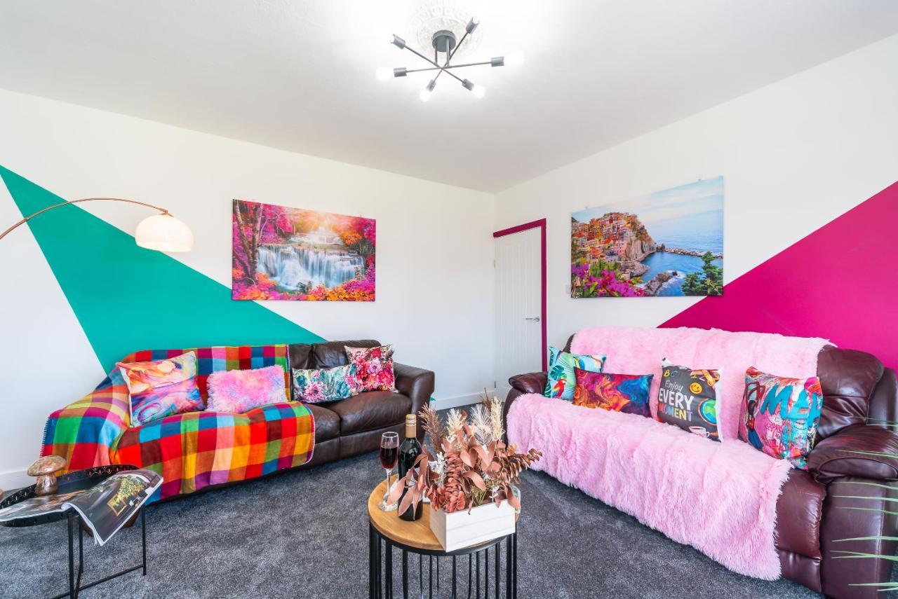קינגסטון אפון הול Aseda 4 Bedroom Private Parking, Game Zone -Pool Table, Garden Home מראה חיצוני תמונה